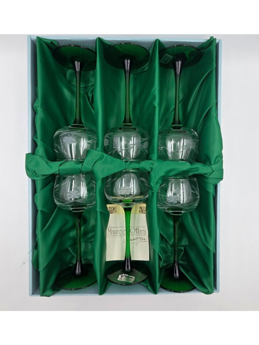 Duiske Glass The Maureen O'Hara Collection Set of 6 Wine Glasses - Picture 3 of 6